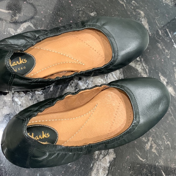 Clarks leather flats - Picture 4 of 5